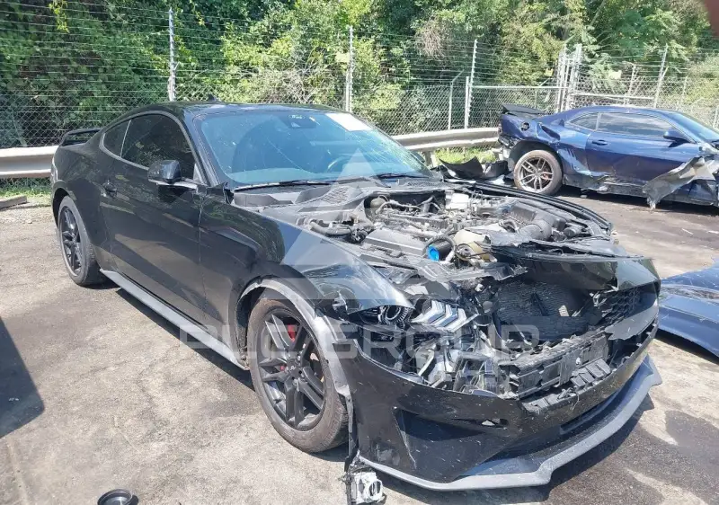 2022 Ford MUSTANG фото