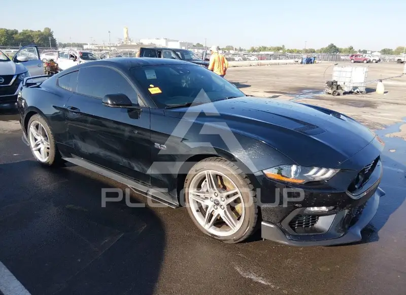 2022 Ford MUSTANG фото