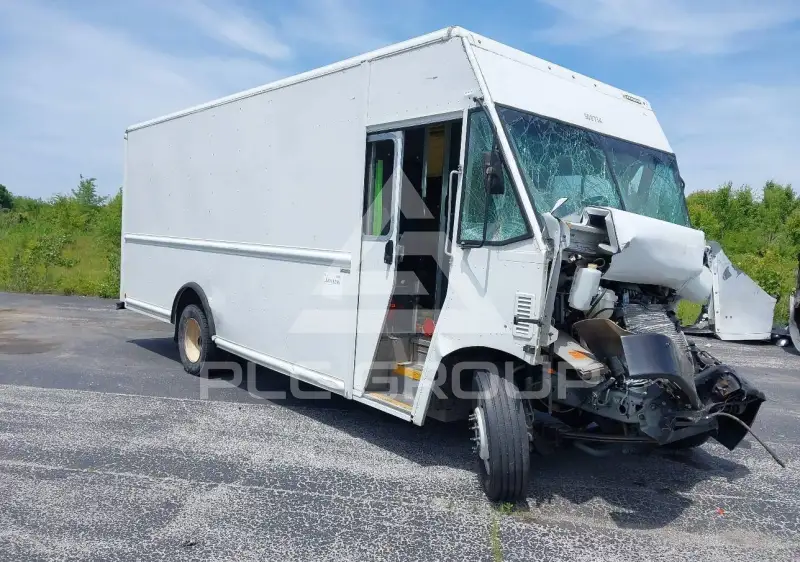 2022 Ford F-590 photo