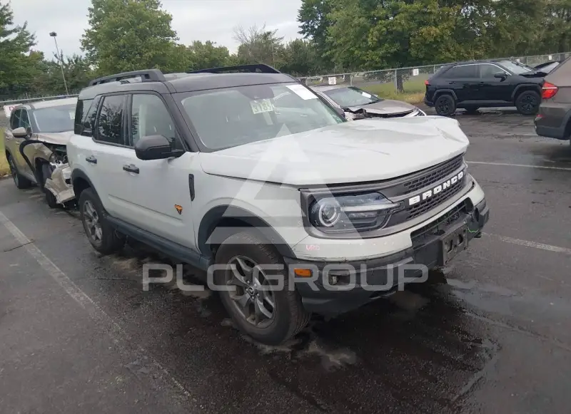 2022 Ford BRONCO фото