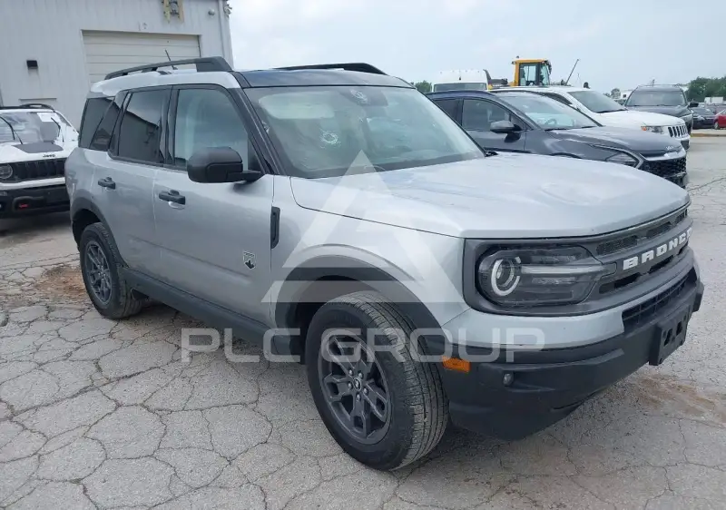 2022 Ford BRONCO photo