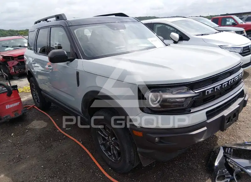 2022 Ford BRONCO photo
