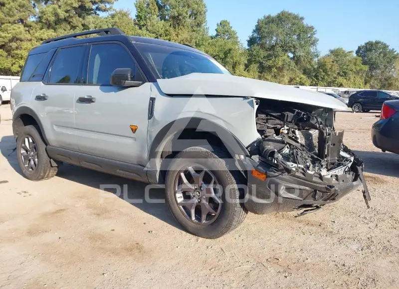 2022 Ford BRONCO photo