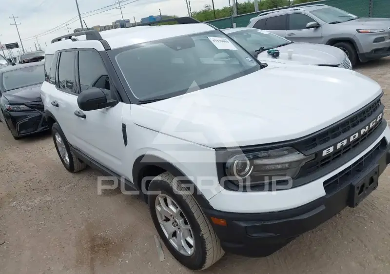 2022 Ford BRONCO фото