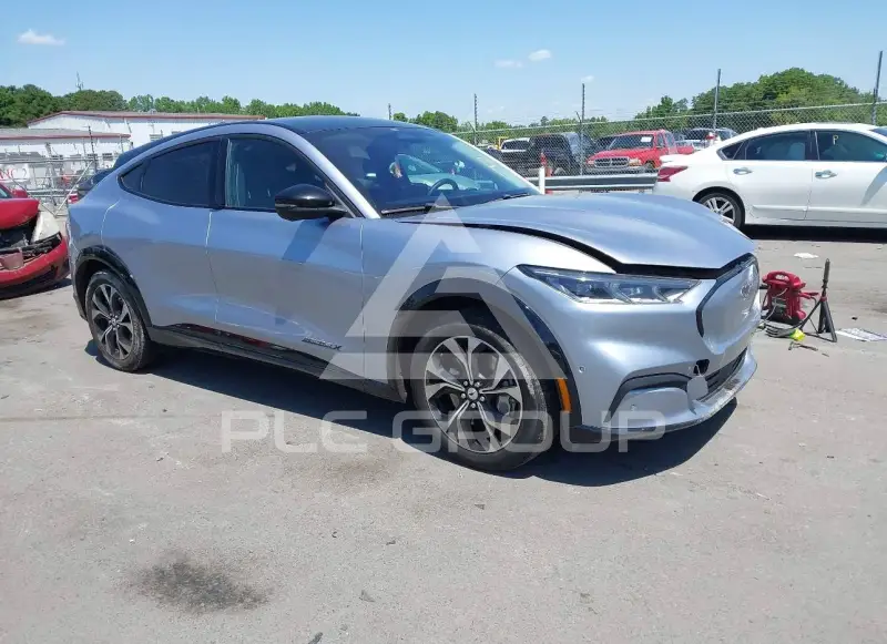 2022 Ford MUSTANG фото
