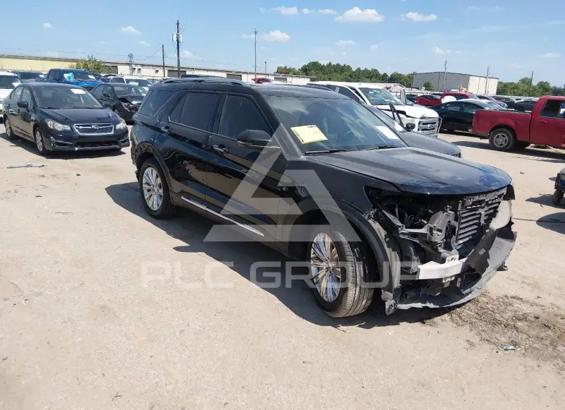 2022 Ford EXPLORER photo