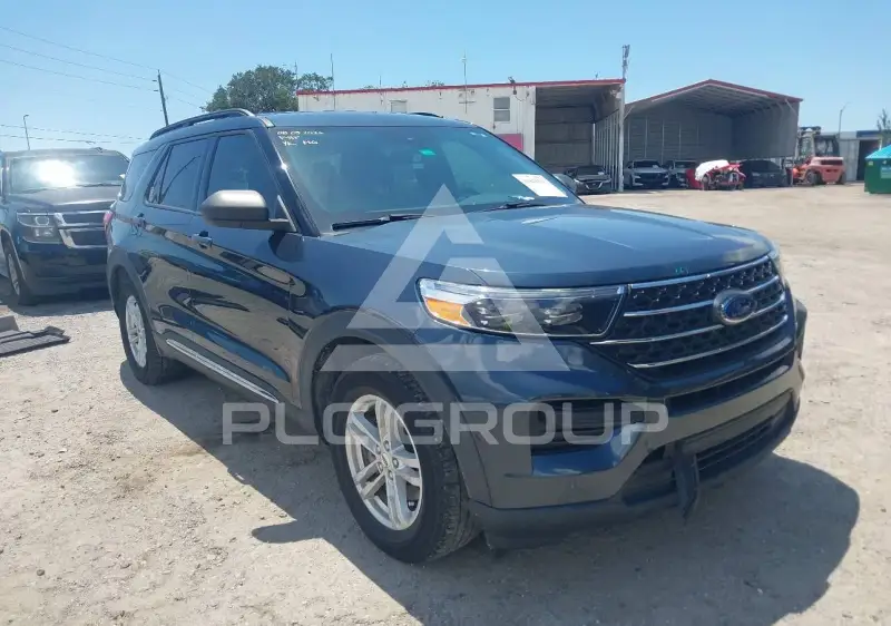 2022 Ford EXPLORER photo