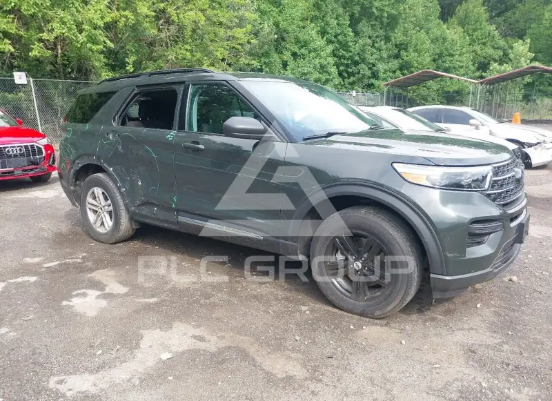 2022 Ford EXPLORER photo