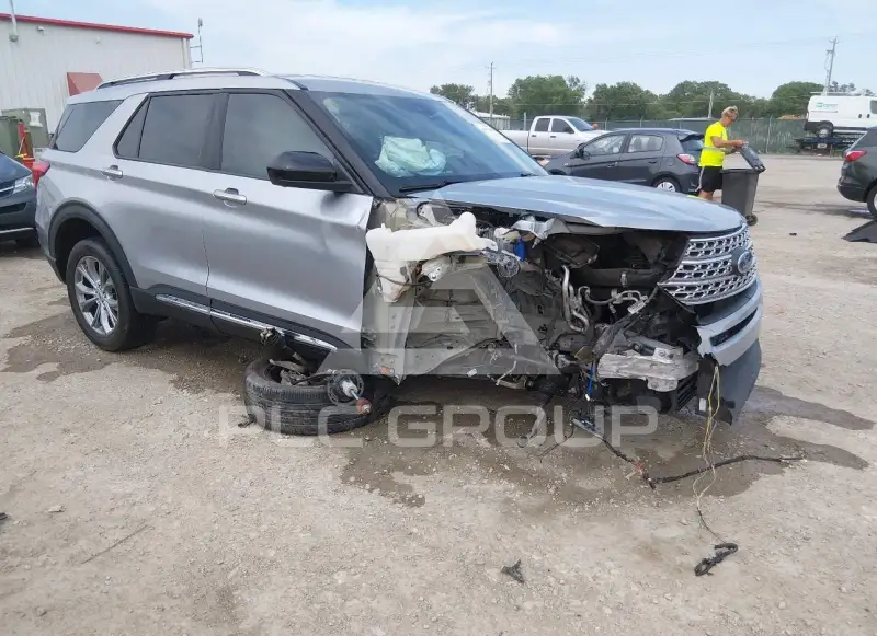 2022 Ford EXPLORER фото