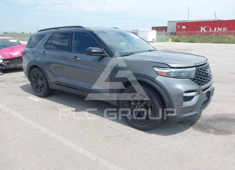 2022 Ford EXPLORER photo