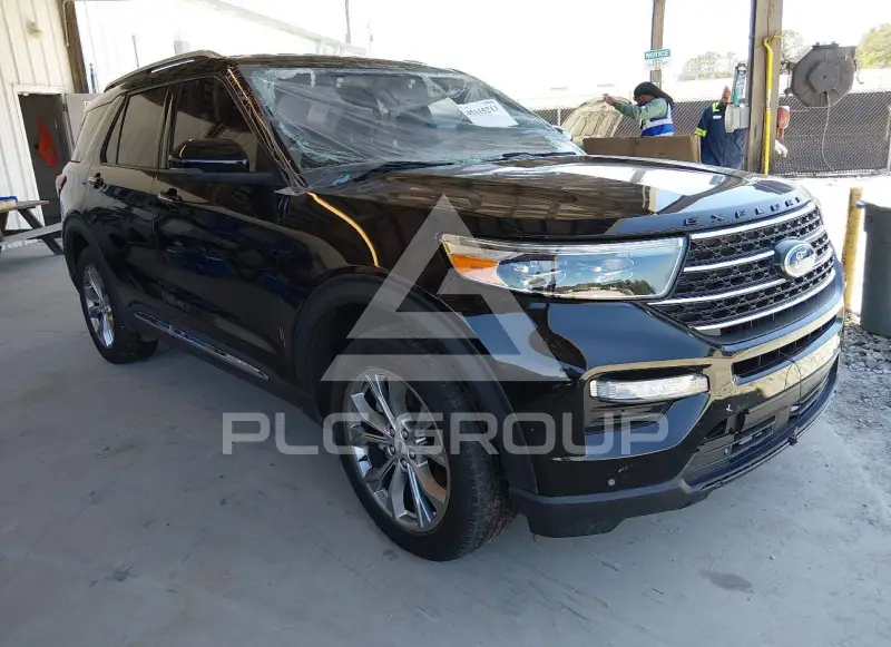 2022 Ford EXPLORER photo