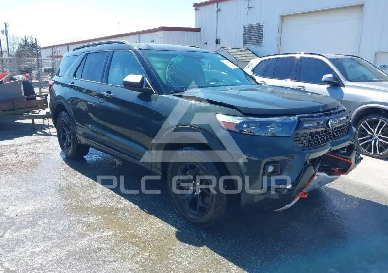 2022 Ford EXPLORER photo