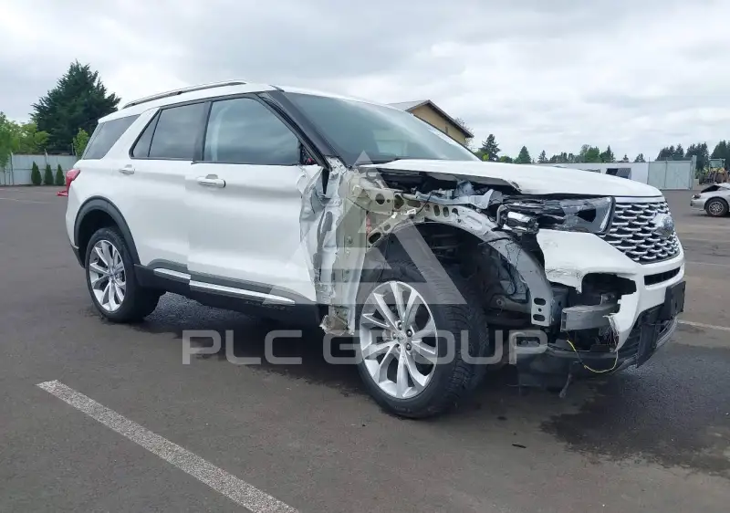 2022 Ford EXPLORER photo