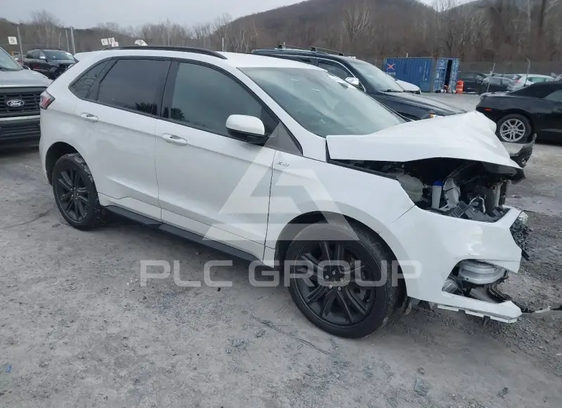 2022 Ford EDGE фото