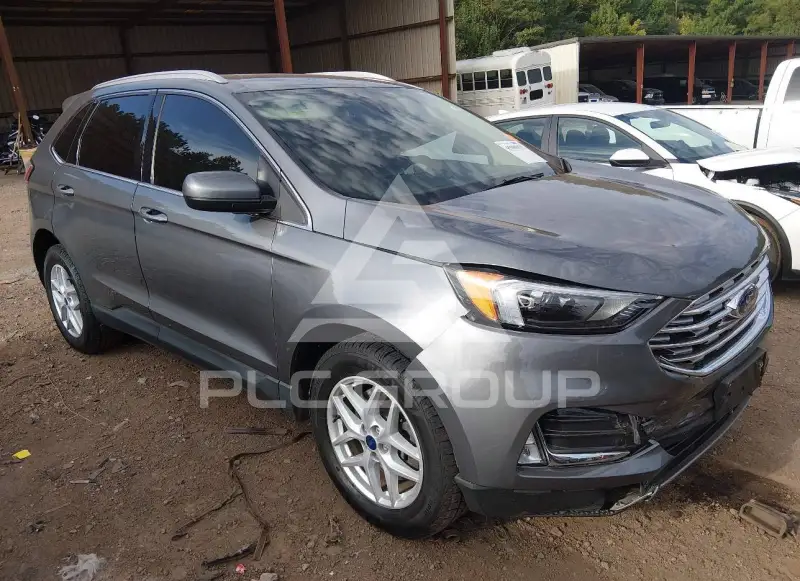 2022 Ford EDGE photo