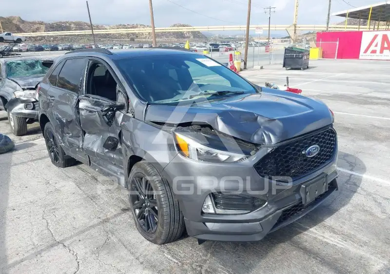 2022 Ford EDGE фото