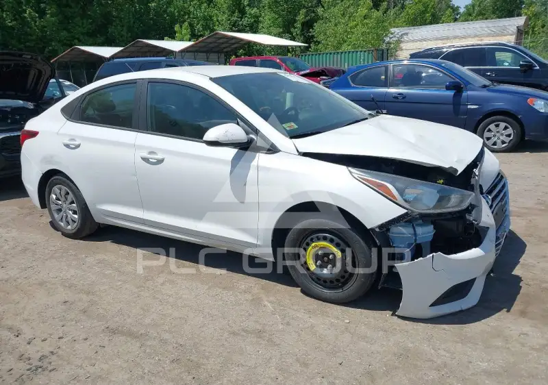 2022 Hyundai Accent фото