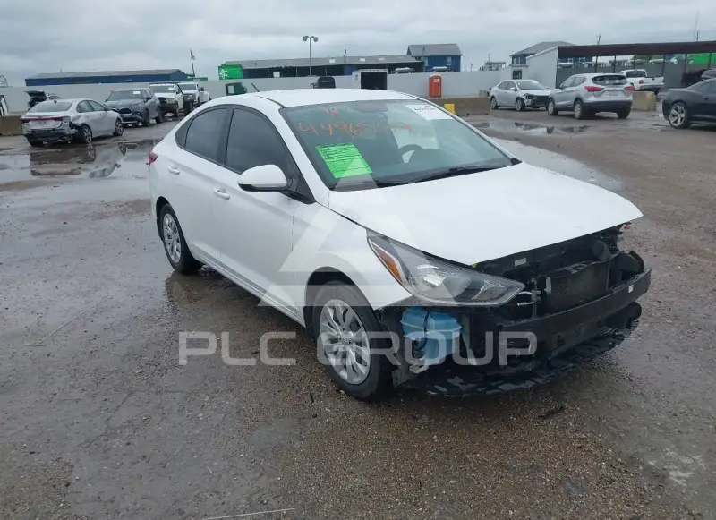 2022 Hyundai Accent photo
