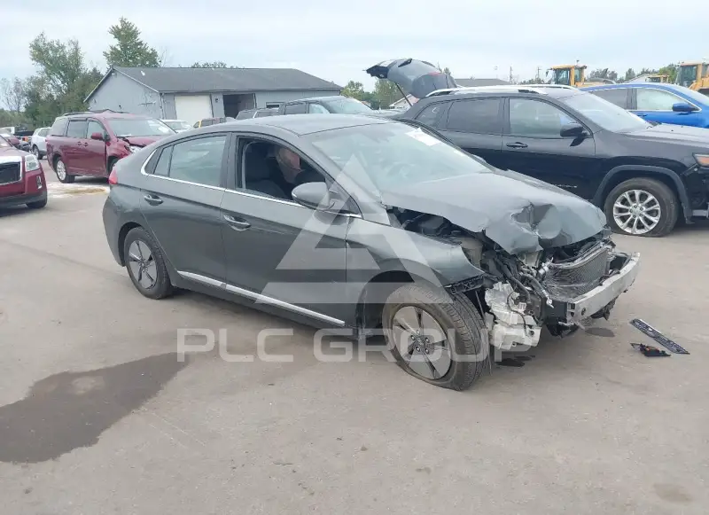 2022 Hyundai Ioniq photo