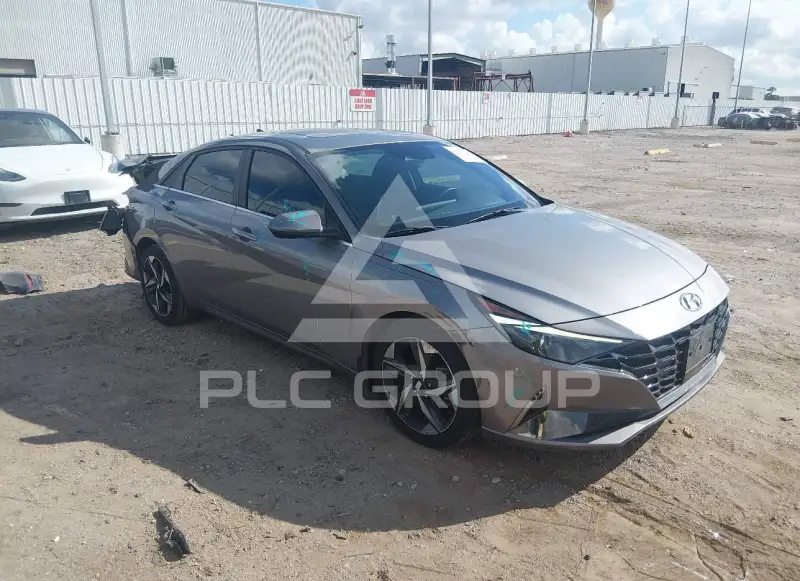 2022 Hyundai Elantra photo