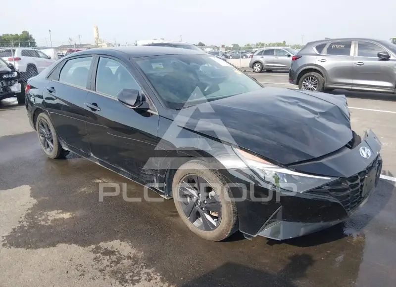 2022 Hyundai Elantra photo