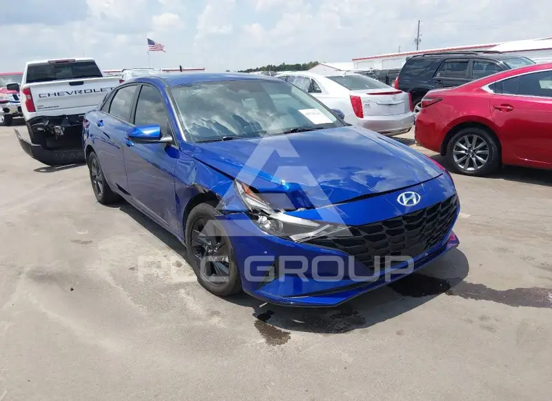 2022 Hyundai Elantra photo