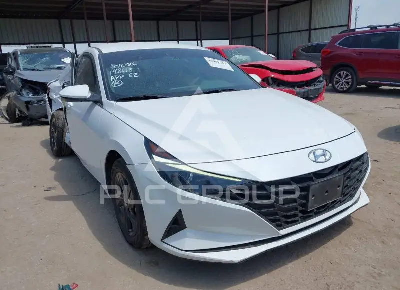 2022 Hyundai Elantra фото
