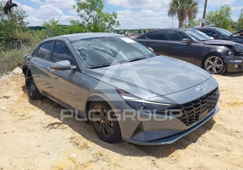 2022 Hyundai Elantra фото