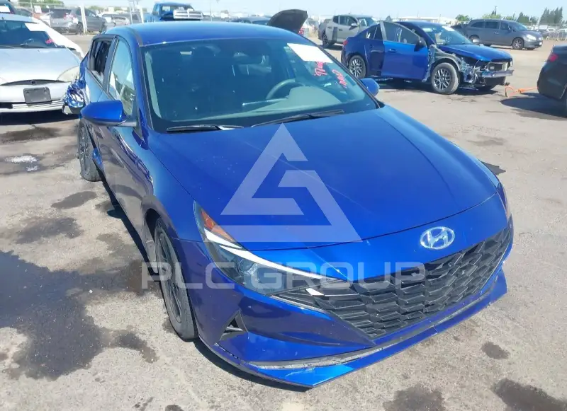 2022 Hyundai Elantra фото