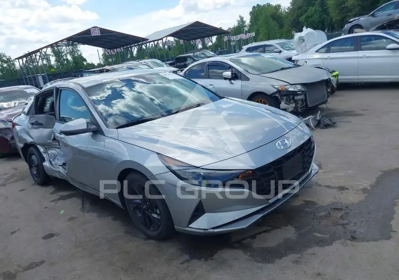 2022 Hyundai Elantra фото