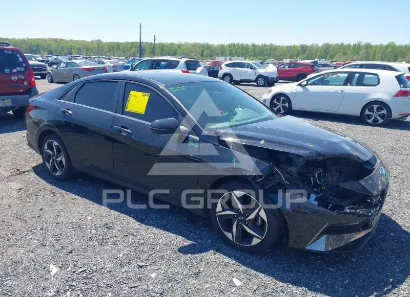 2022 Hyundai Elantra photo