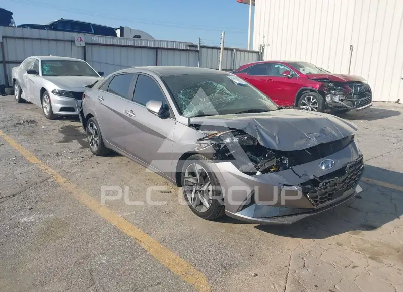 2022 Hyundai Elantra фото