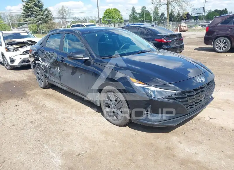2022 Hyundai Elantra фото