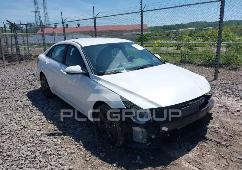 2022 Hyundai Elantra фото
