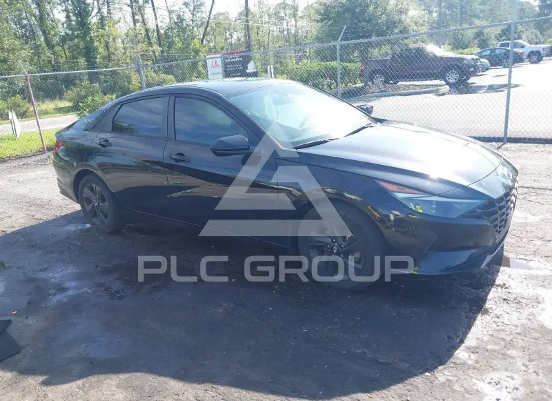 2022 Hyundai Elantra фото