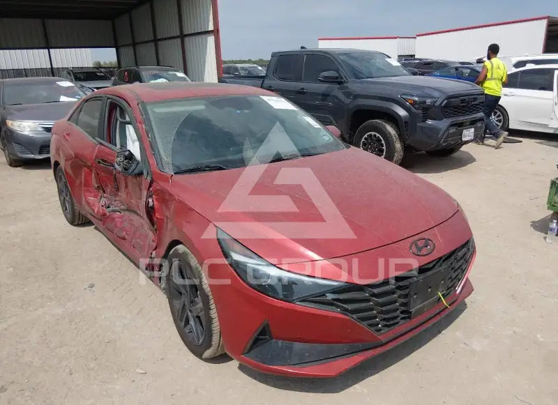 2022 Hyundai Elantra фото