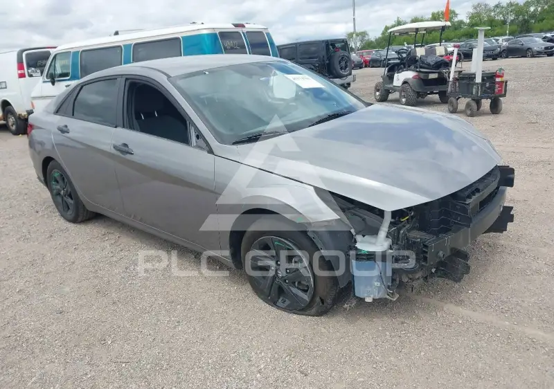 2022 Hyundai Elantra photo