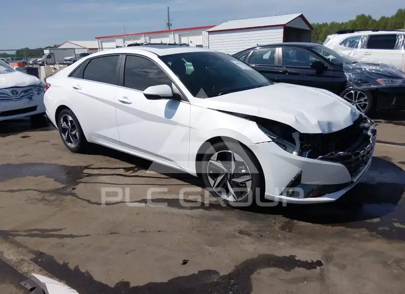 2022 Hyundai Elantra фото