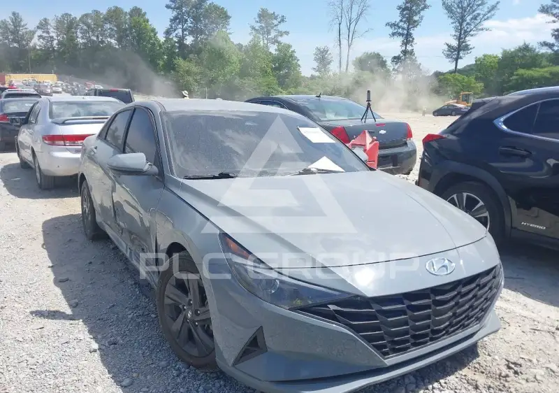 2022 Hyundai Elantra фото