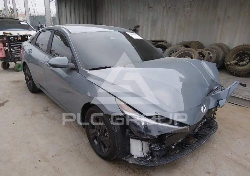 2022 Hyundai Elantra photo