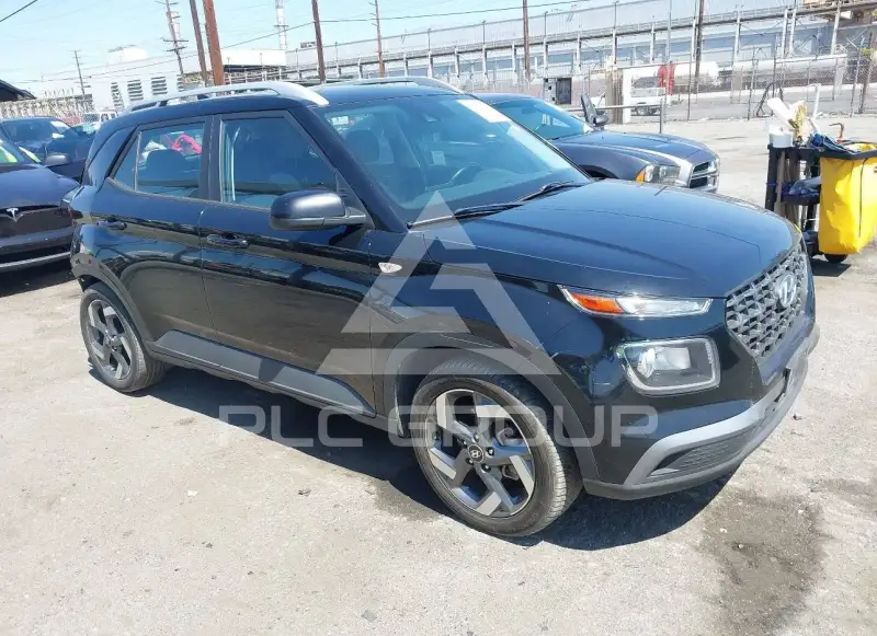 2022 Hyundai Venue фото