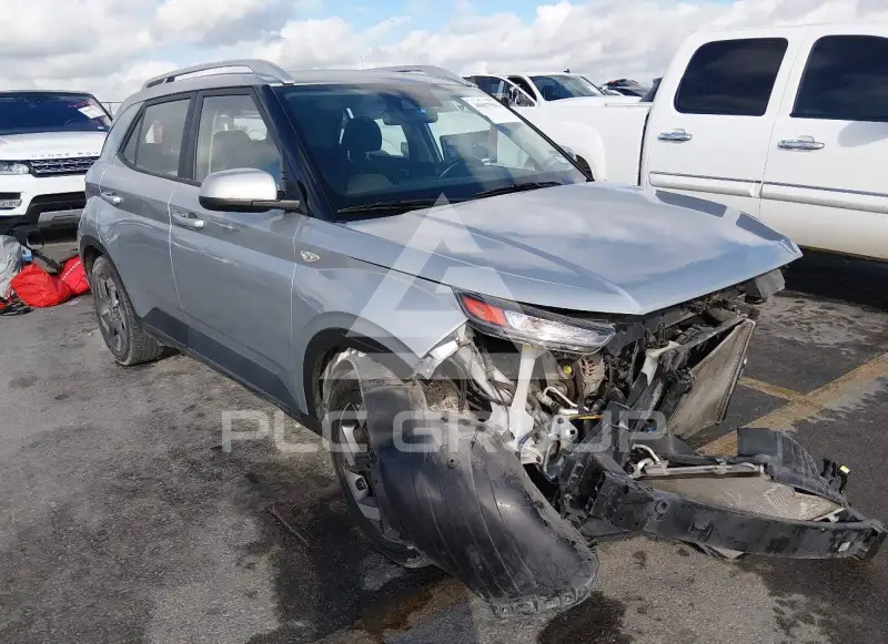 2022 Hyundai Venue фото