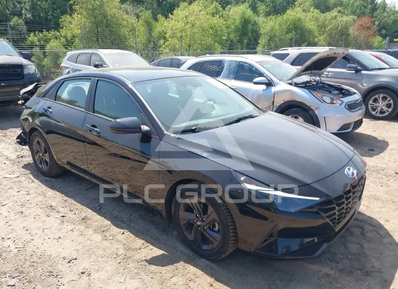 2022 Hyundai Elantra photo