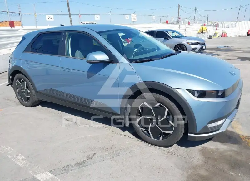 2022 Hyundai Ioniq photo
