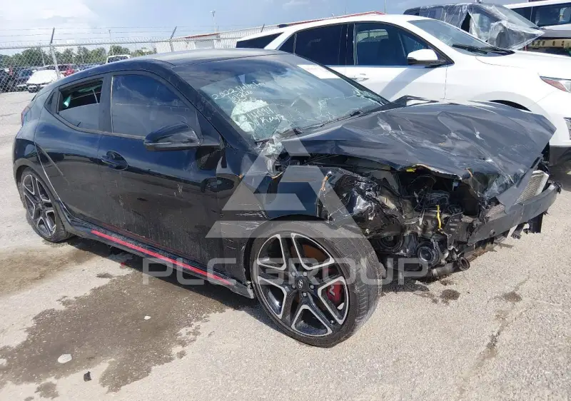 2022 Hyundai Veloster photo