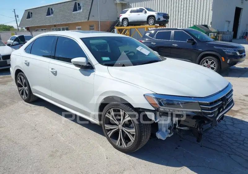 2022 Volkswagen Passat фото