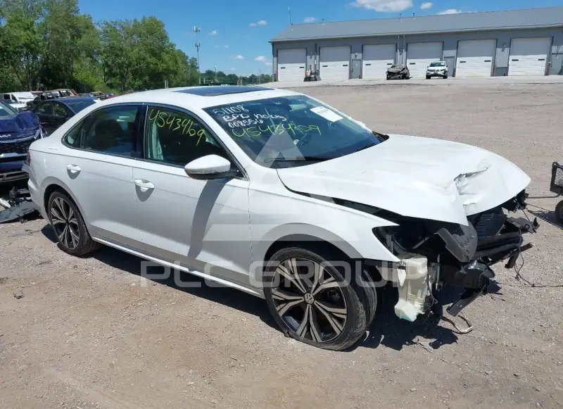 2022 Volkswagen Passat фото