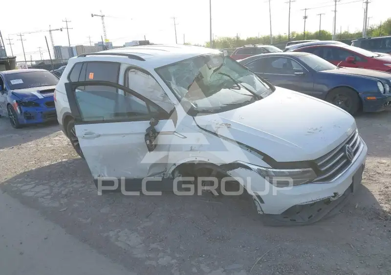 2022 Volkswagen Tiguan фото