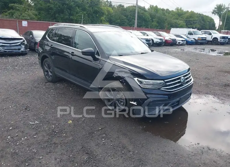 2022 Volkswagen Tiguan photo