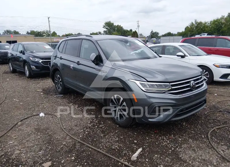 2022 Volkswagen Tiguan photo